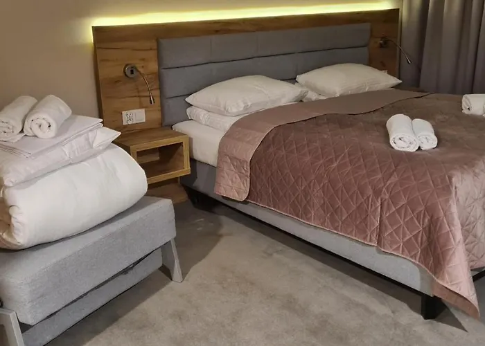 Czarna Góra 208 Sienna (Klodzko)